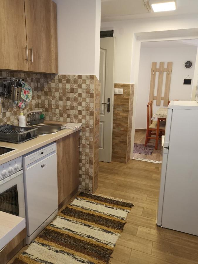 Lili Apartman Harkány Eksteriør billede