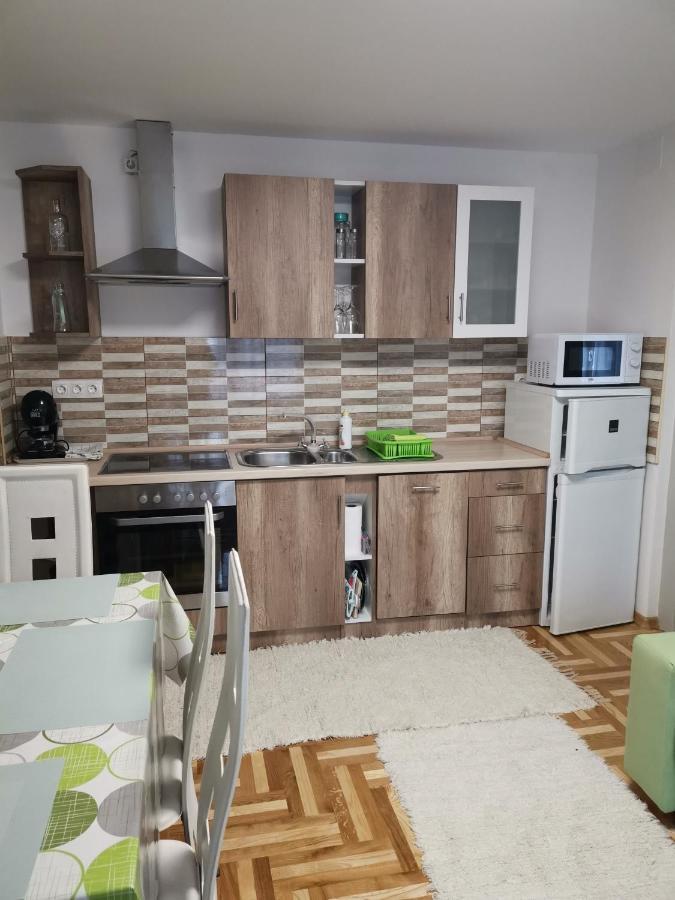 Lili Apartman Harkány Eksteriør billede